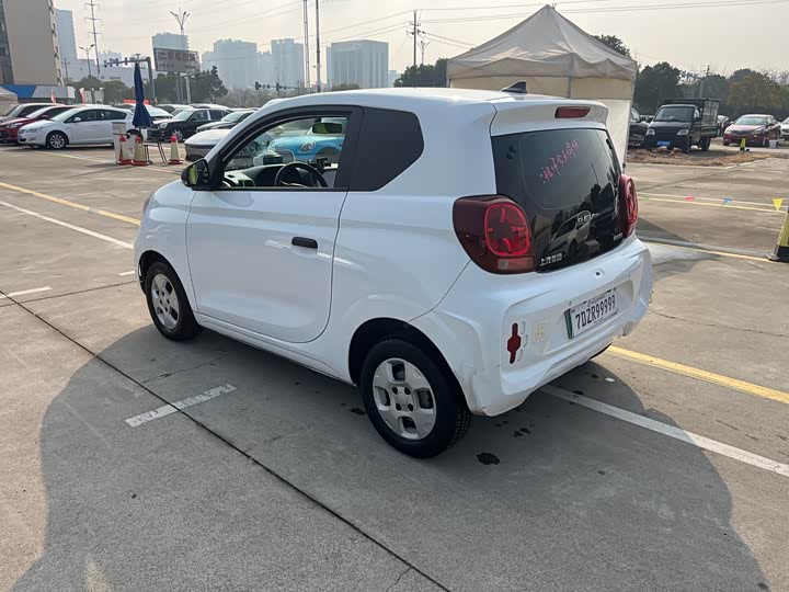 Фото 6 - Roewe Clever