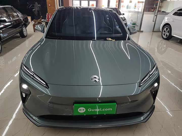 Фото 3 - Nio ET5