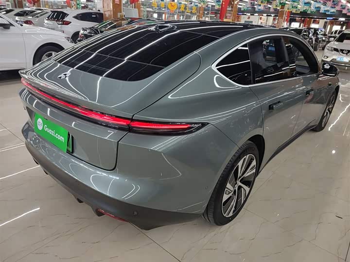 Фото 7 - Nio ET5