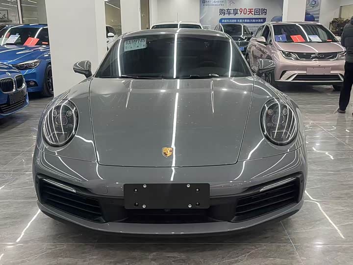 Фото 2 - Porsche 911