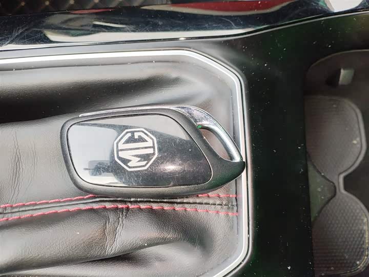 Фото 9 - MG Motor 5