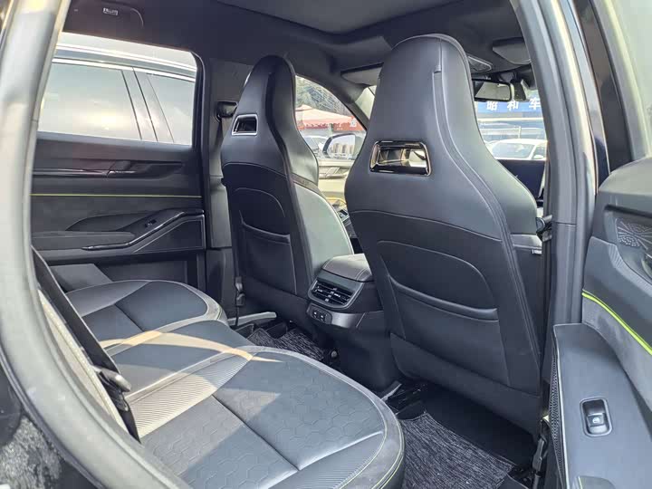 Фото 9 - Haval H6S