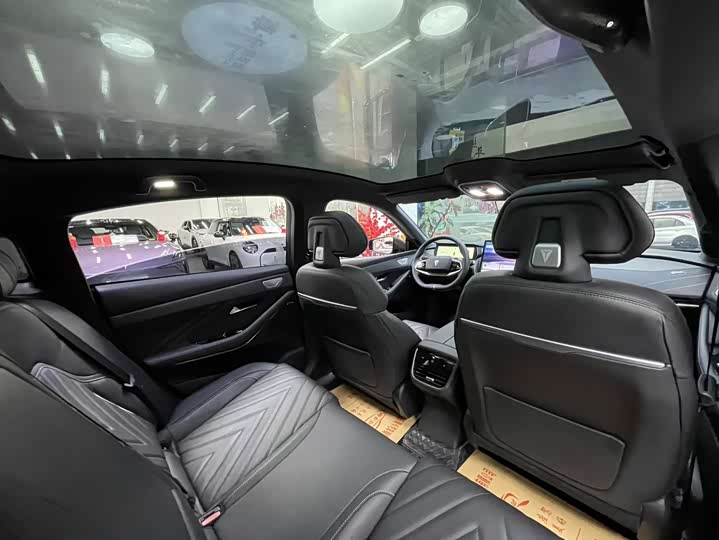 Фото 9 - Changan Deepal SL03