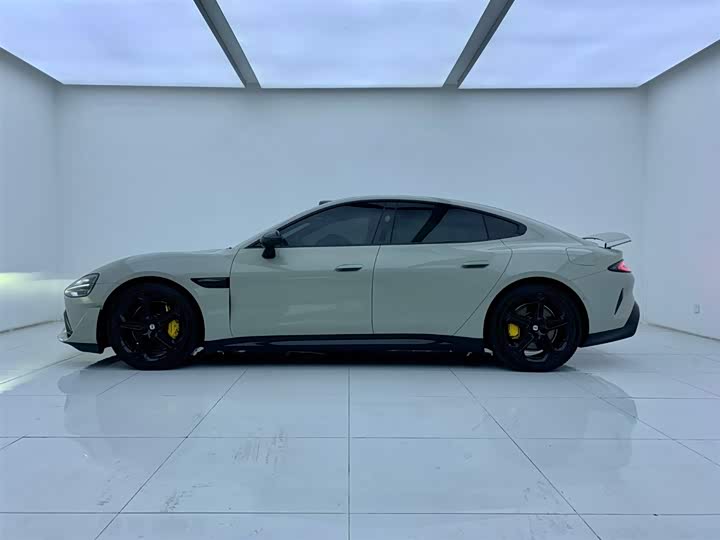 Фото 3 - Xiaomi SU7