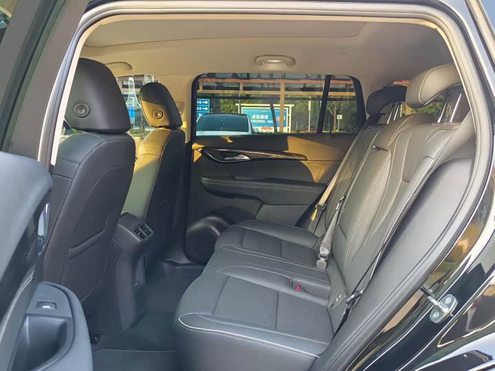 Фото 4 - Buick Envision Plus