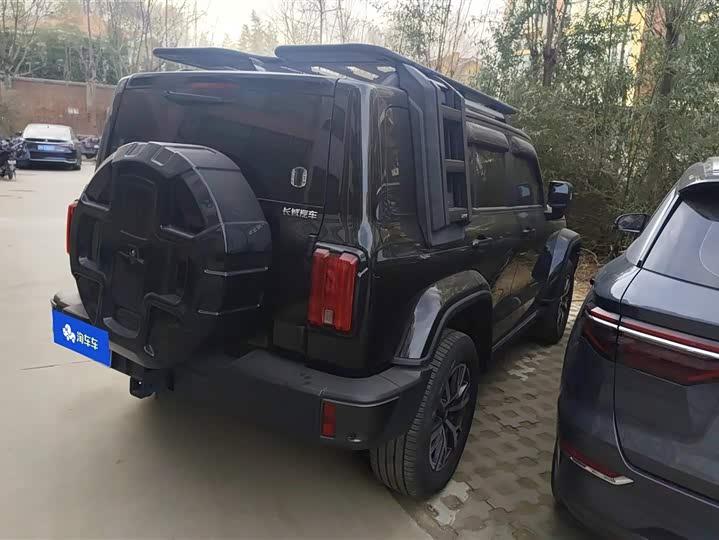 Фото 3 - Tank 300