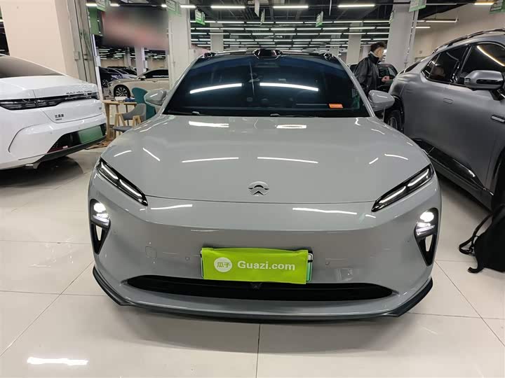 Фото 3 - Nio ET5T