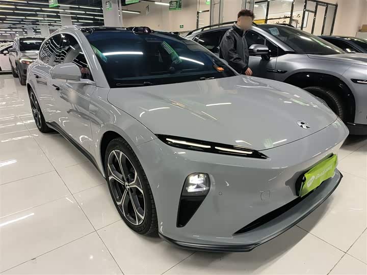 Фото 4 - Nio ET5T
