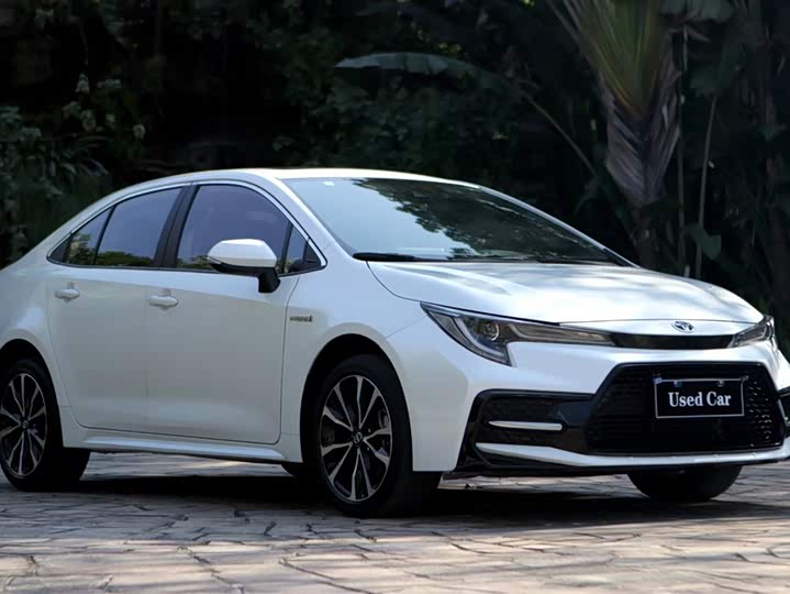 Фото 3 - Toyota Levin