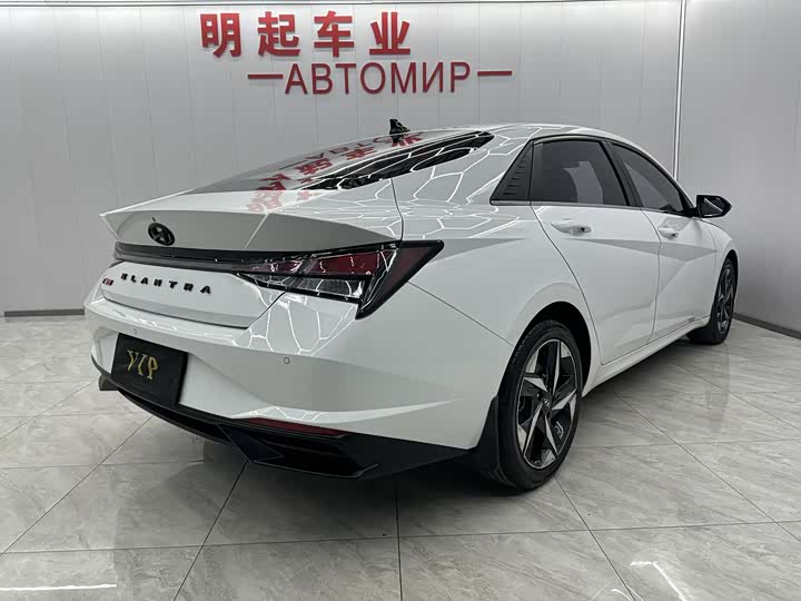 Фото 7 - Hyundai Elantra N line