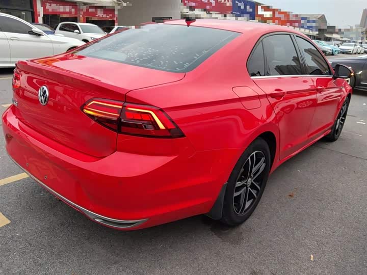 Фото 7 - Volkswagen Lamando L