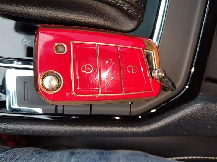 Фото 9 - Volkswagen Lamando L