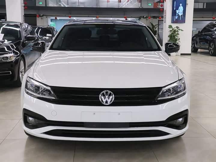 Фото 2 - Volkswagen Lamando L