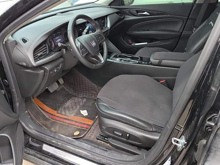 Фото 9 - Buick Regal