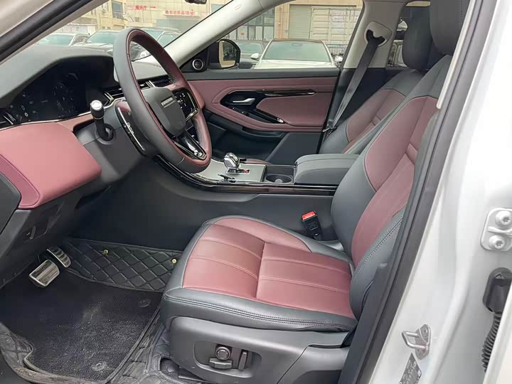 Фото 4 - Land Rover Range Rover Evoque L