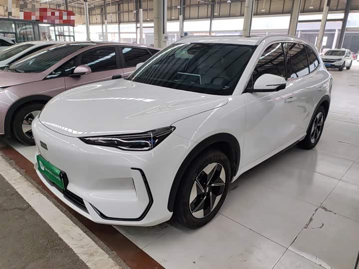 Фото 1 - Geely Galaxy E5