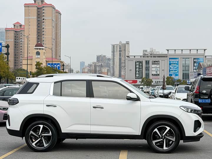 Фото 6 - Hyundai ix35 (Mufasa)