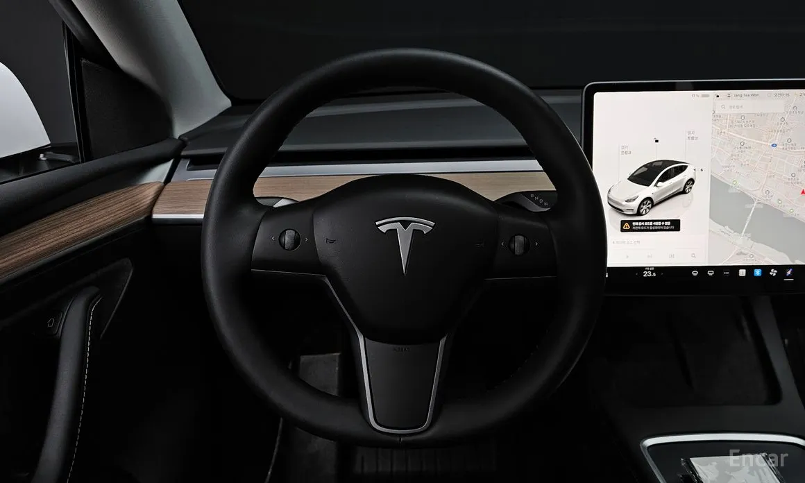 Фото 13 - Tesla Model Y