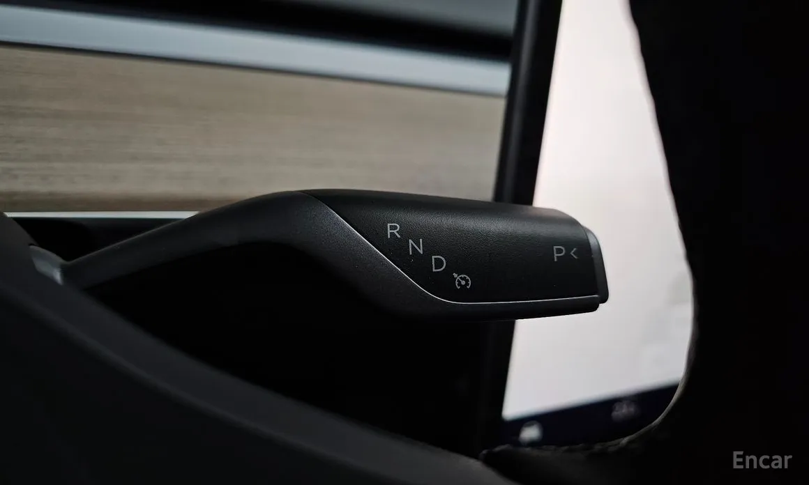 Фото 9 - Tesla Model Y