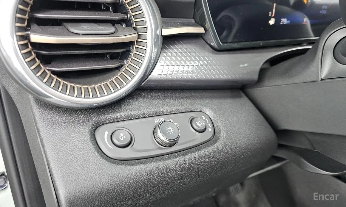 Фото 17 - Chevrolet Trax