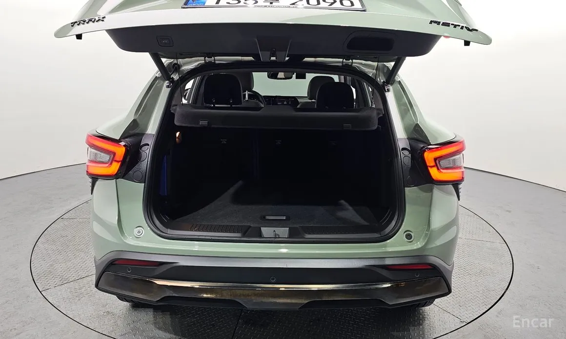 Фото 20 - Chevrolet Trax