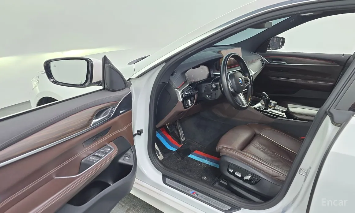 Фото 10 - BMW Gran Turismo