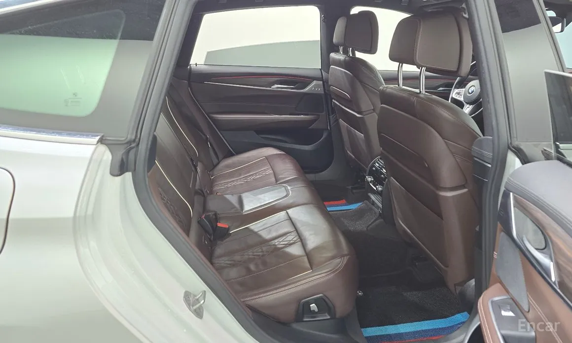 Фото 12 - BMW Gran Turismo