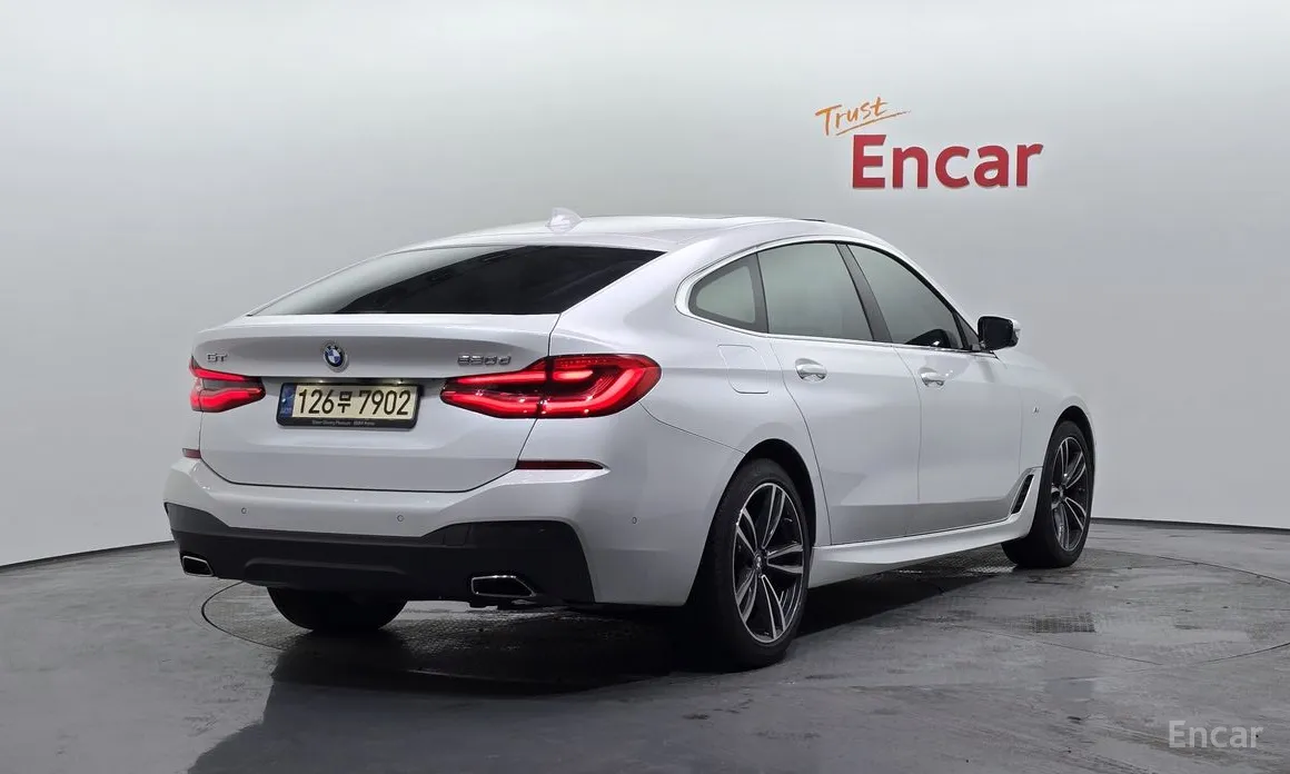 Фото 2 - BMW Gran Turismo