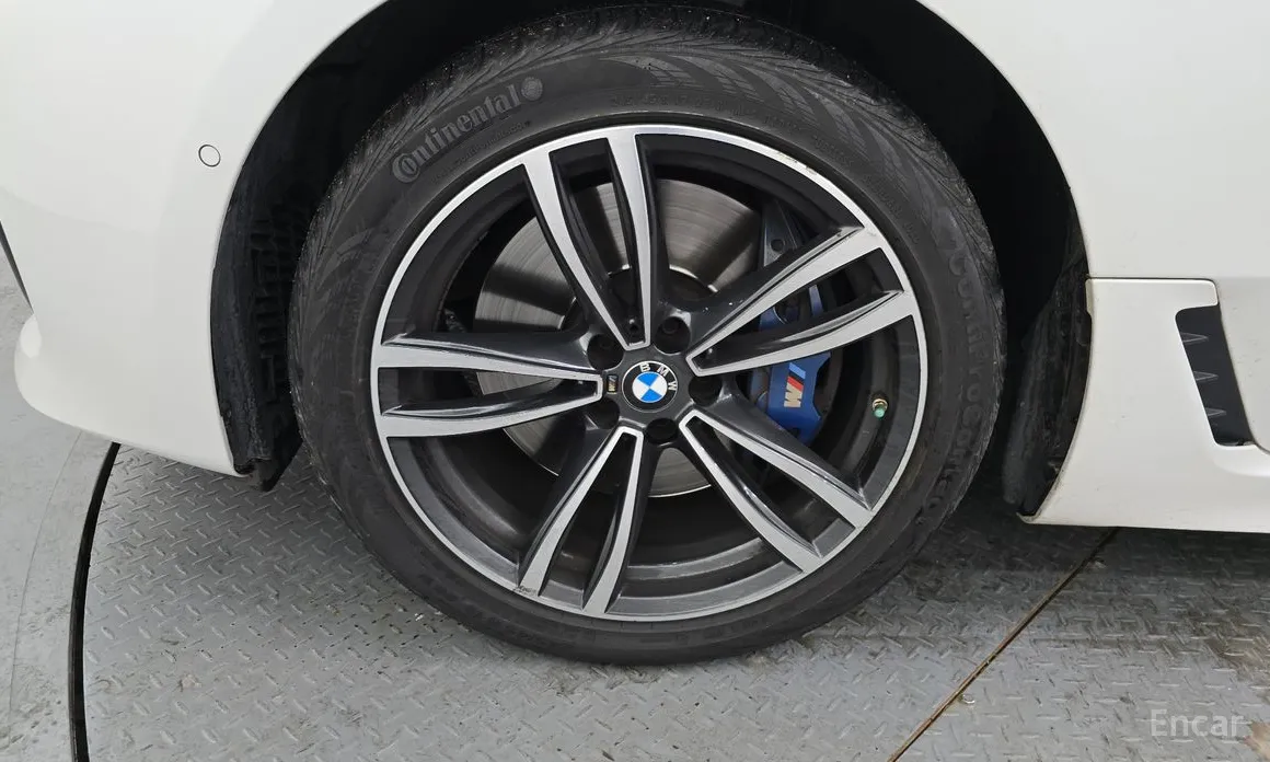 Фото 5 - BMW Gran Turismo