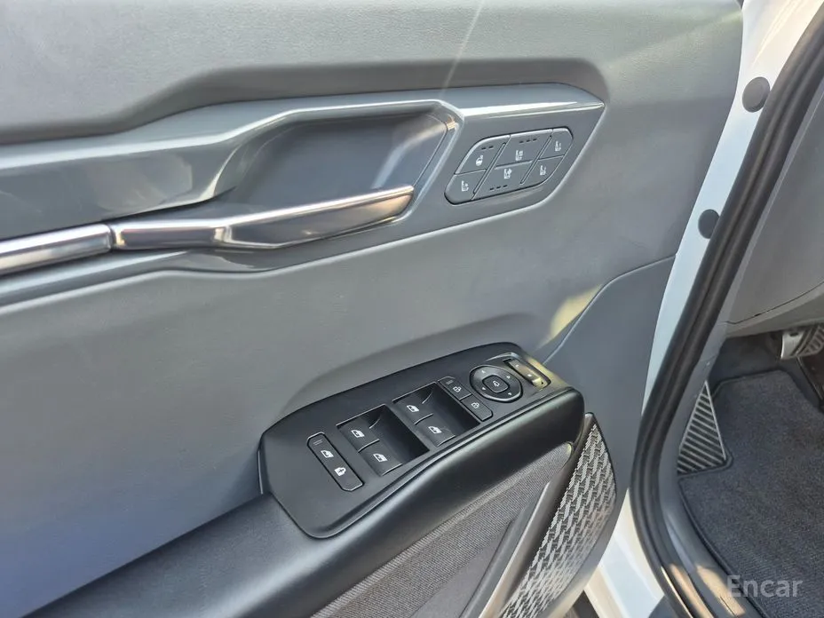 Фото 11 - Kia EV9