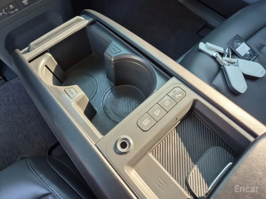 Фото 14 - Kia EV9