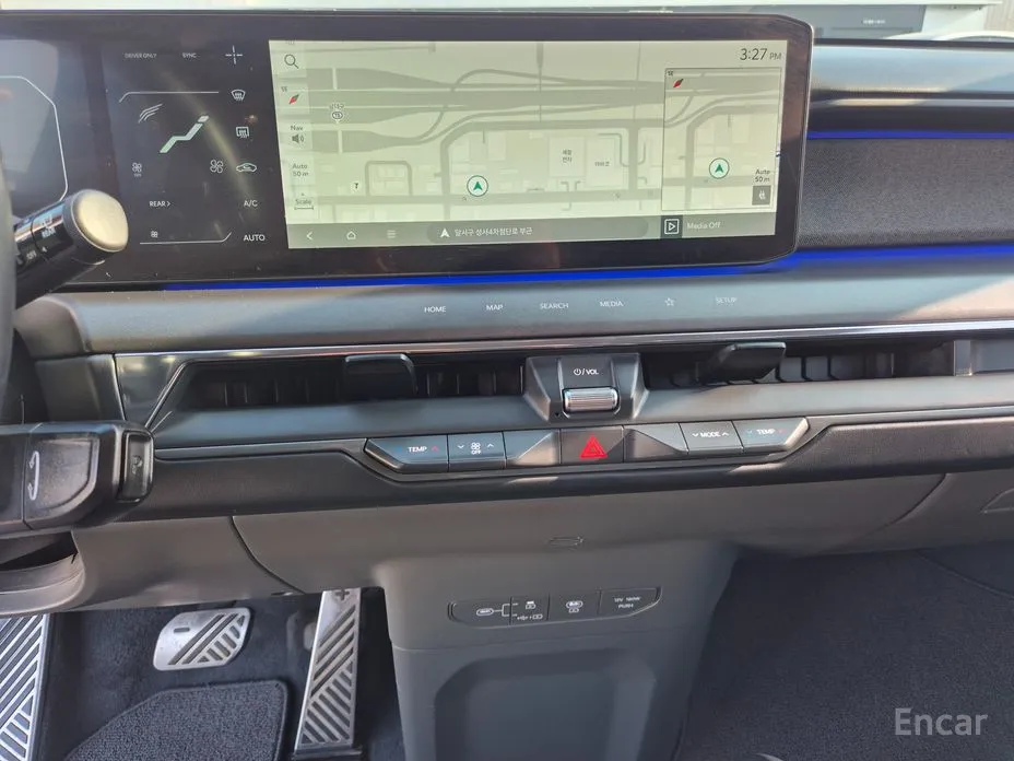 Фото 15 - Kia EV9