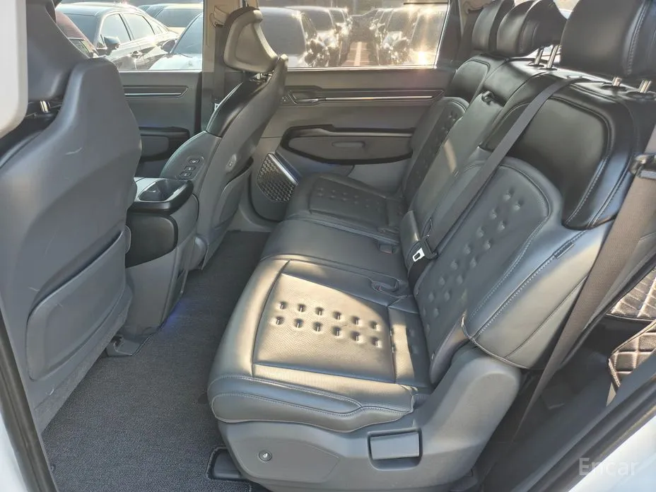 Фото 18 - Kia EV9