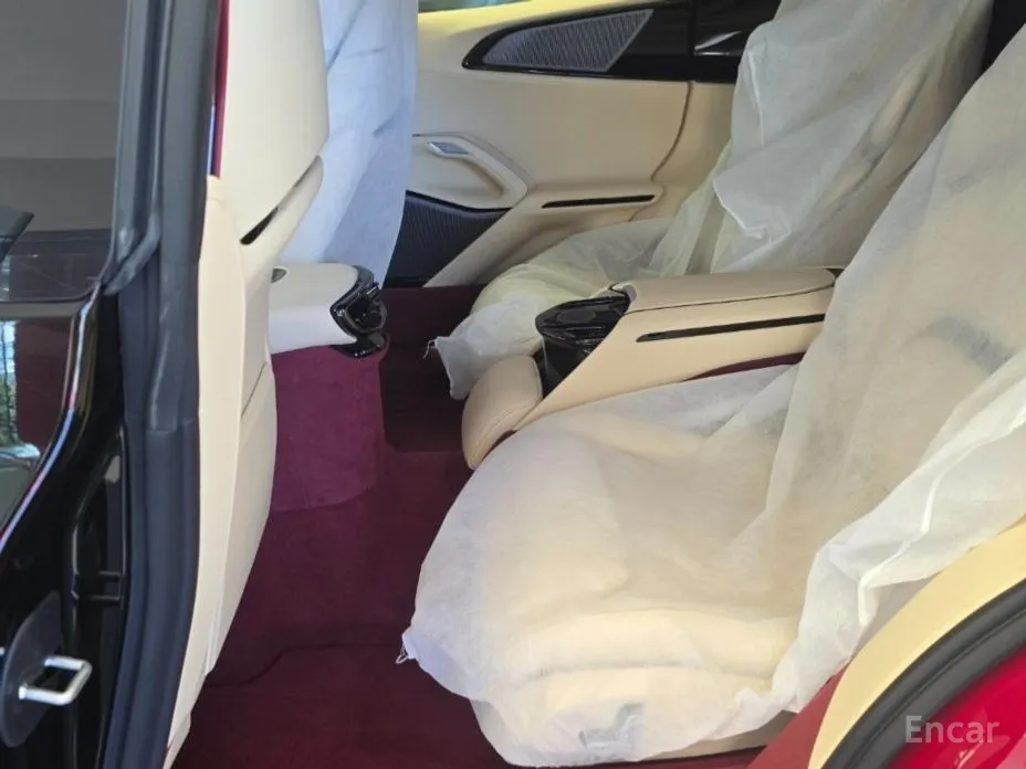 Фото 12 - Ferrari Purosangue