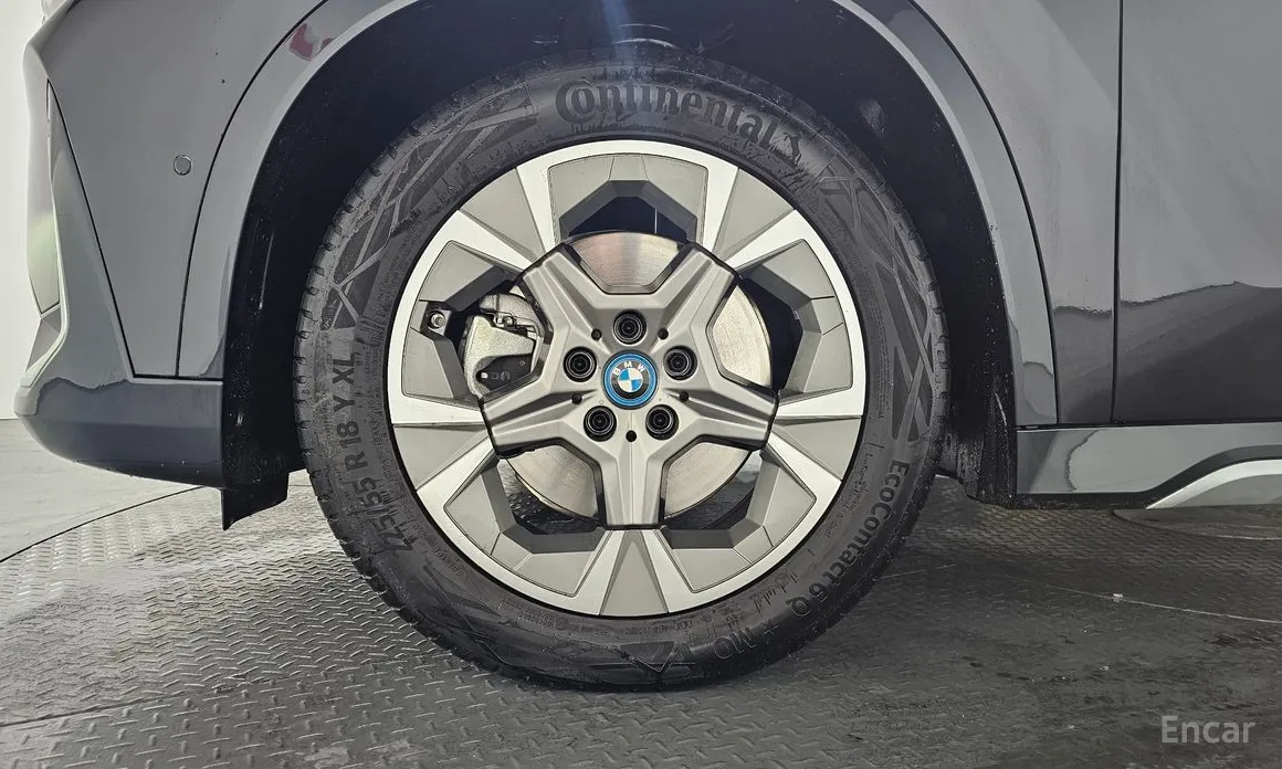 Фото 5 - BMW iX1