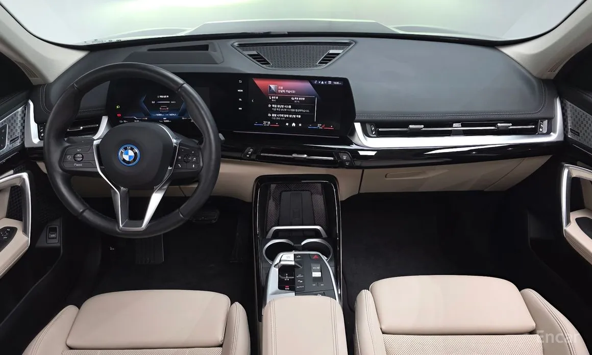 Фото 7 - BMW iX1