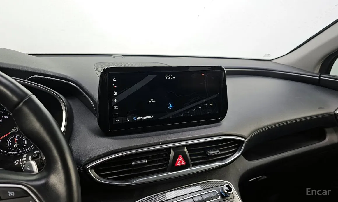 Фото 16 - Hyundai Santa Fe