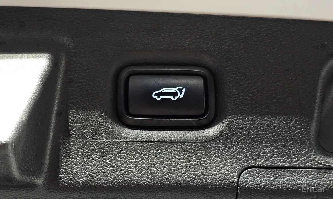 Фото 20 - Hyundai Santa Fe