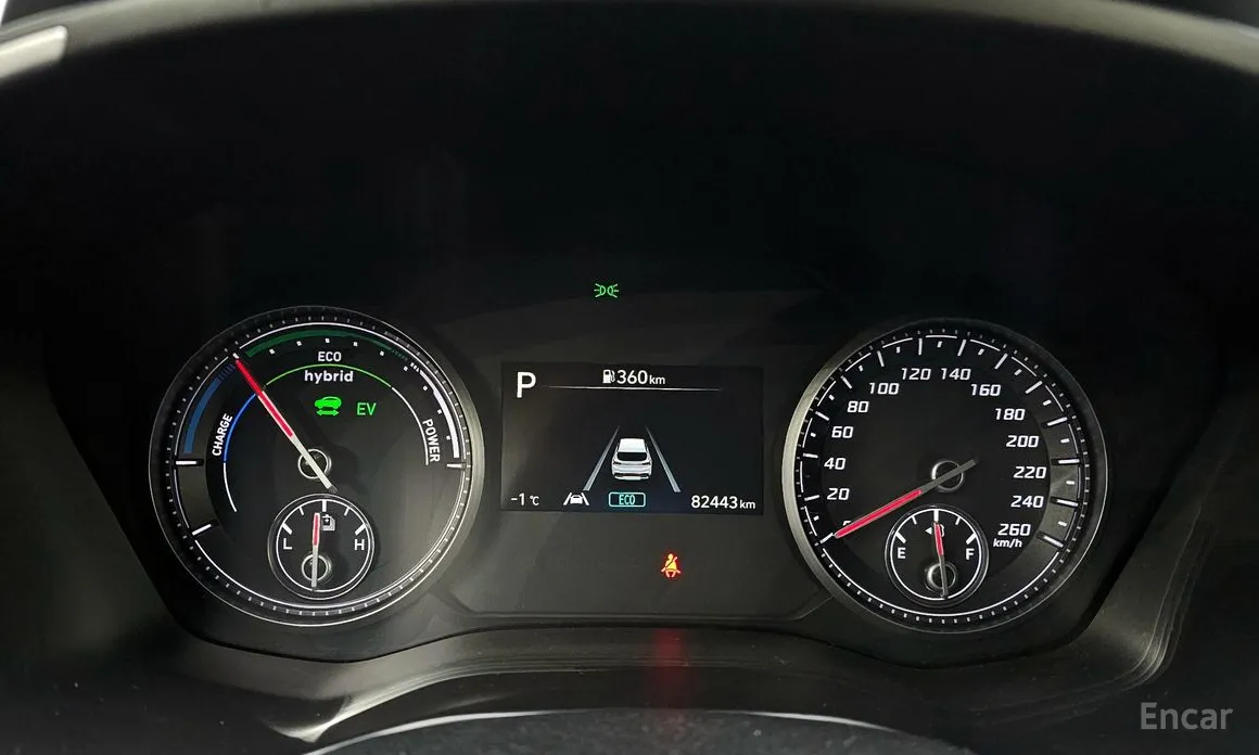 Фото 8 - Hyundai Santa Fe