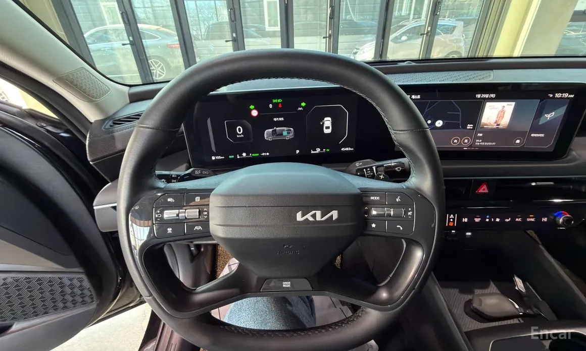 Фото 14 - Kia K8