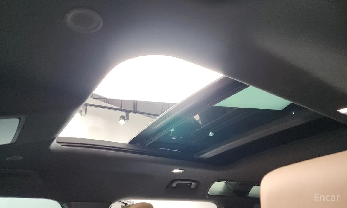 Фото 19 - Land Rover Defender