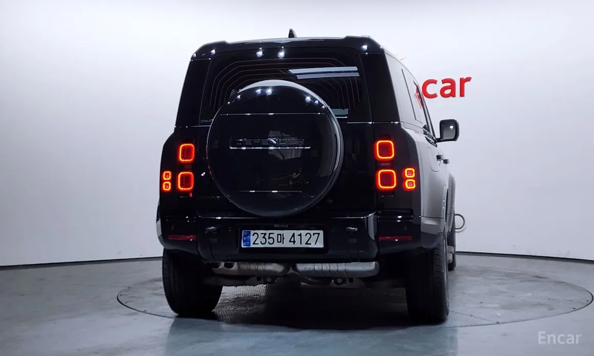 Фото 4 - Land Rover Defender