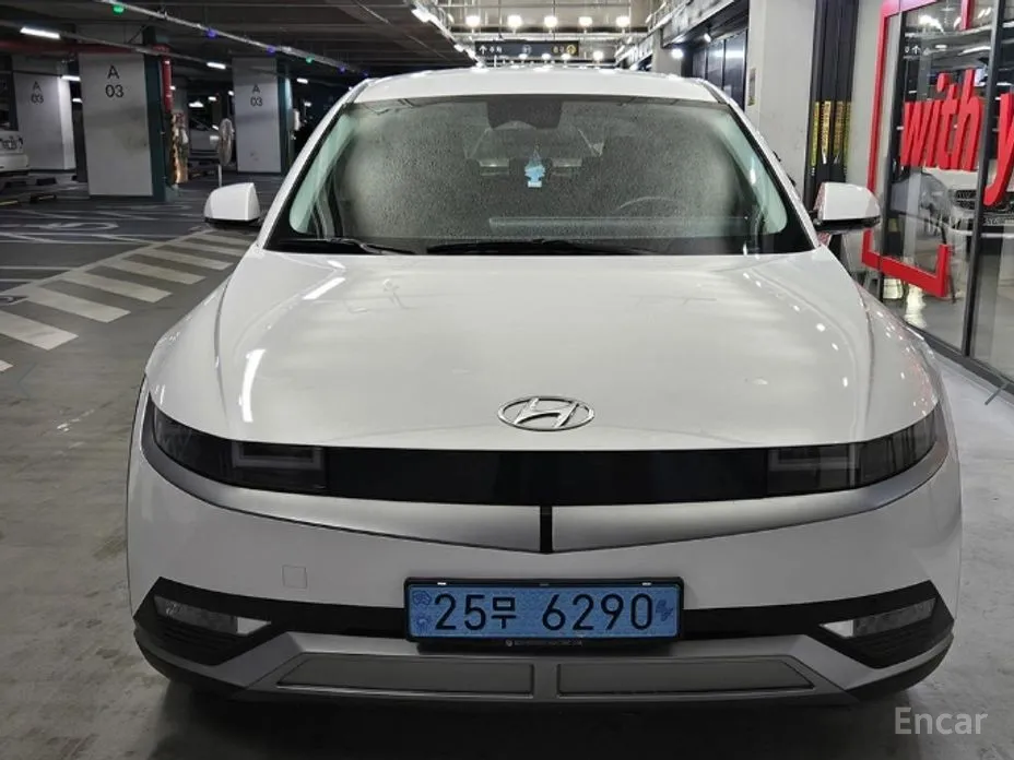 Фото 2 - Hyundai Ioniq 5