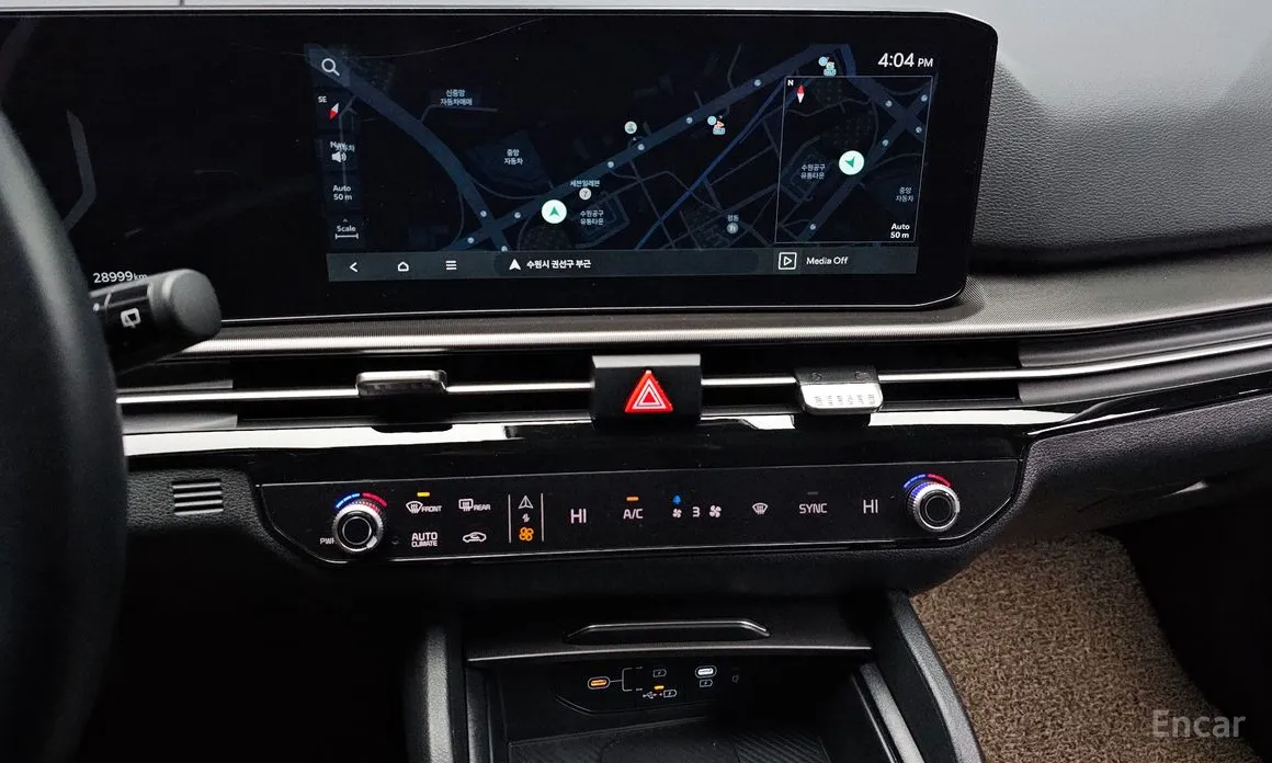 Фото 14 - Kia Sportage