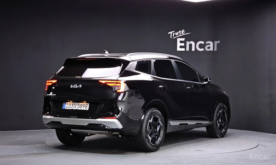 Фото 2 - Kia Sportage