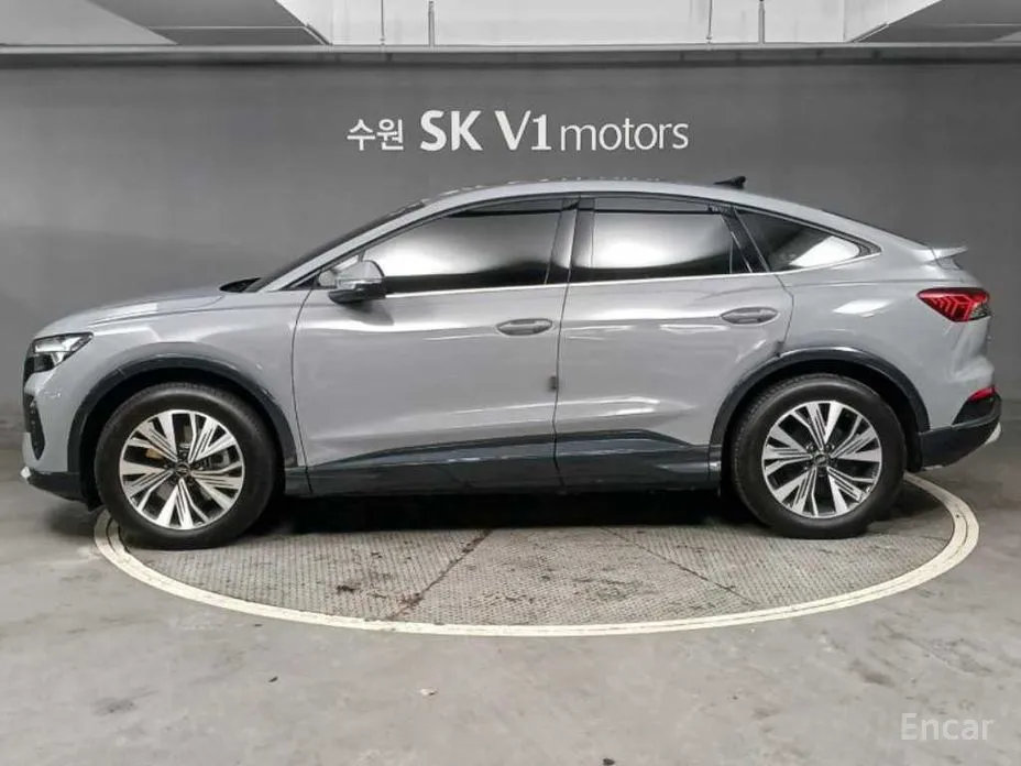 Фото 5 - Audi Q4 e-tron