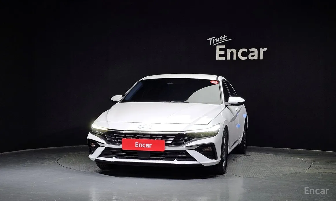 Фото 3 - Hyundai Avante