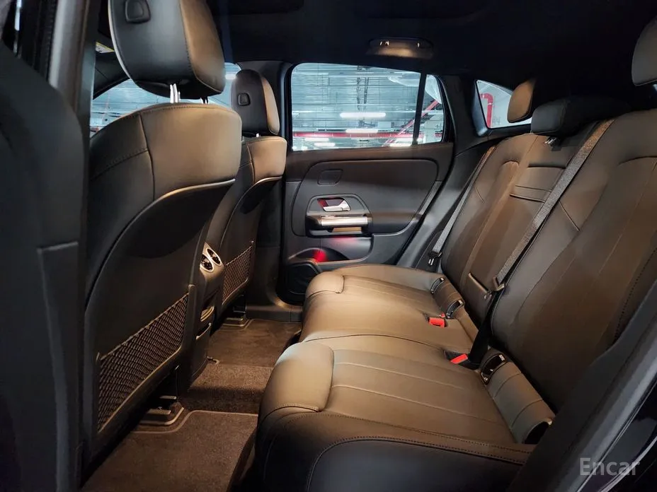 Фото 13 - Mercedes-Benz EQA