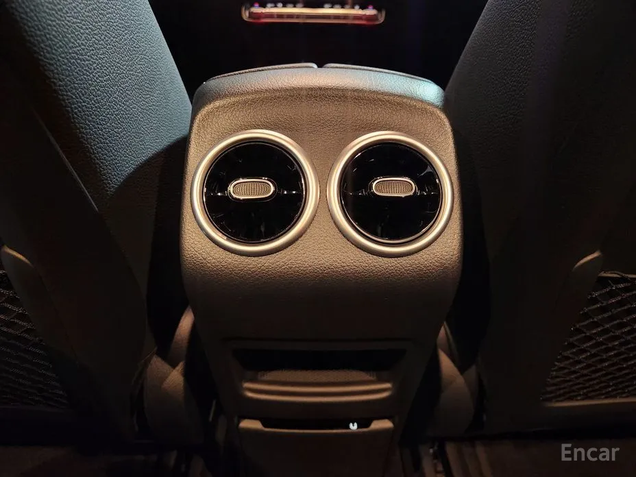 Фото 14 - Mercedes-Benz EQA