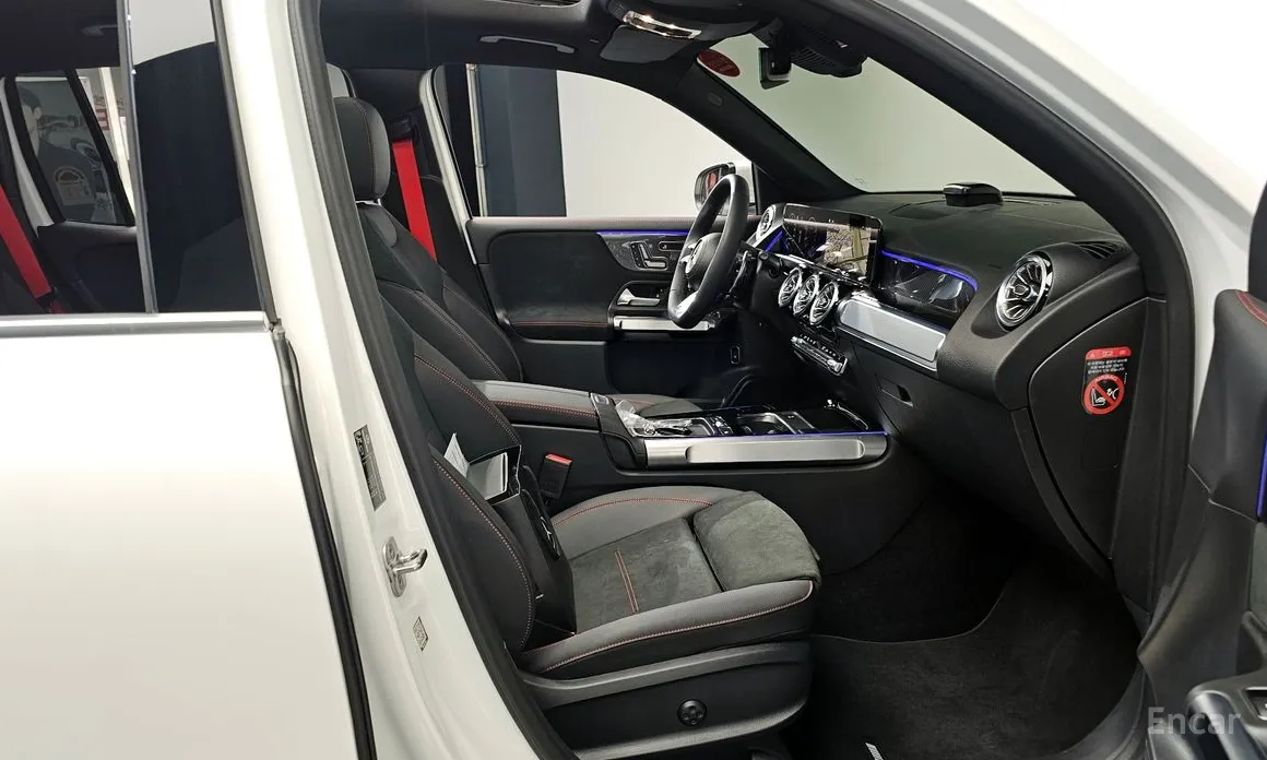 Фото 11 - Mercedes-Benz GLB-Class